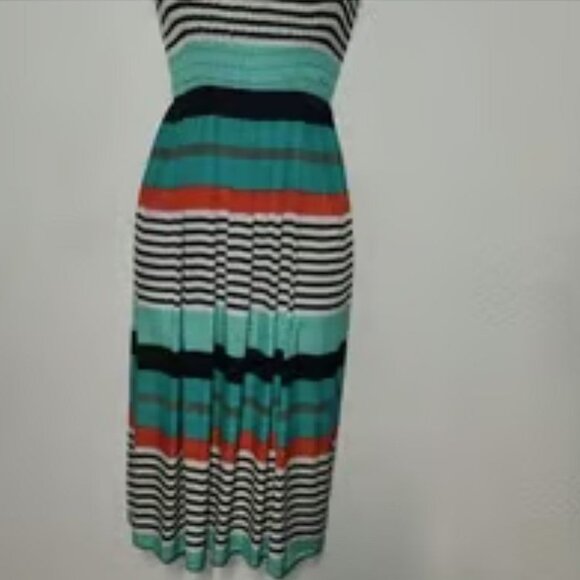 Romantic Sini ***stylish sleeveless dress in size XL - Picture 5 of 11